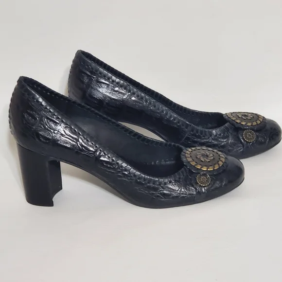 Jack Rogers Black Leather Women's Heels with Decorative Accents - Picture 3 of 7